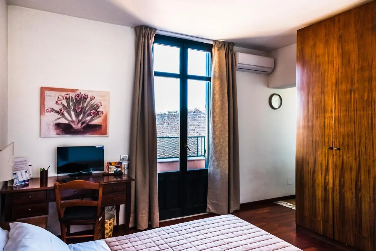 Terrazza Con Vista Etna E Centro Storico By Wonderful Italy Apartment Catania